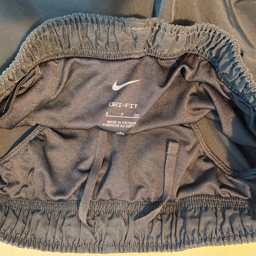 Nike Dri-FIT Tempo Women's Brief-Lined Running Shorts - Picture 10 of 12